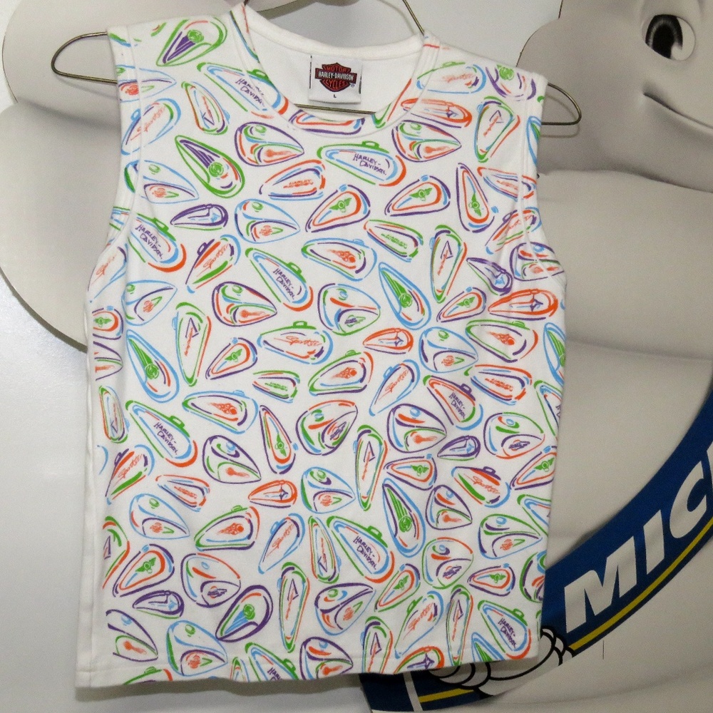 Harley Davidson Colorful Fuel Tanks Top L